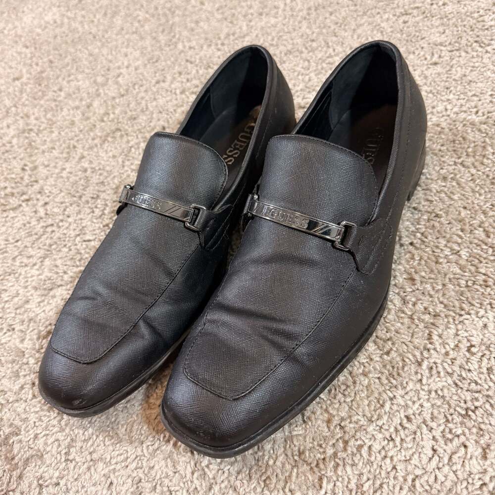 Guess Mens Dress Loafers Black Slip On Metal Logo Square Toe Shoes 11 EUC